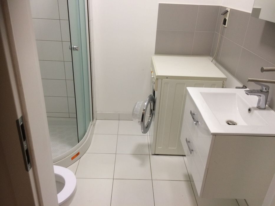 Sprzedam duże mieszkanie z 3 niezależnymi pokojami w Kaliszu