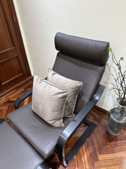 Poltrona em pele IKEA