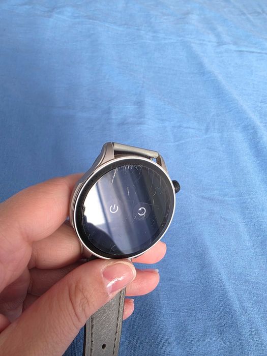 Amazfit GTR 4 com base de carregamento