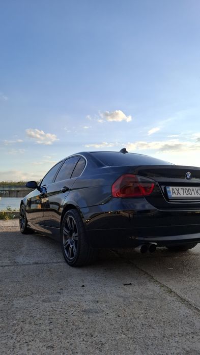 Продажа BMW  E90