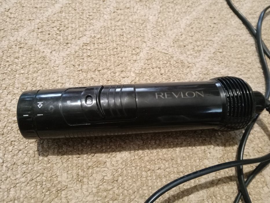 Фен Revlon стайлер