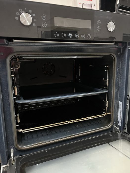 Духовка в меблі  Ікея