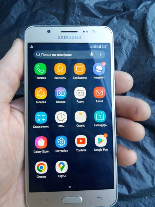 Смартфон Samsung .