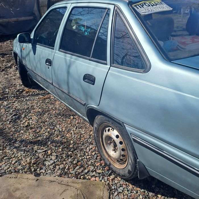 Продам 2008р 1600ує