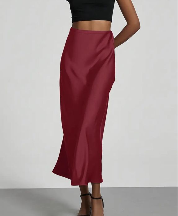 Спідниця міді з атласу