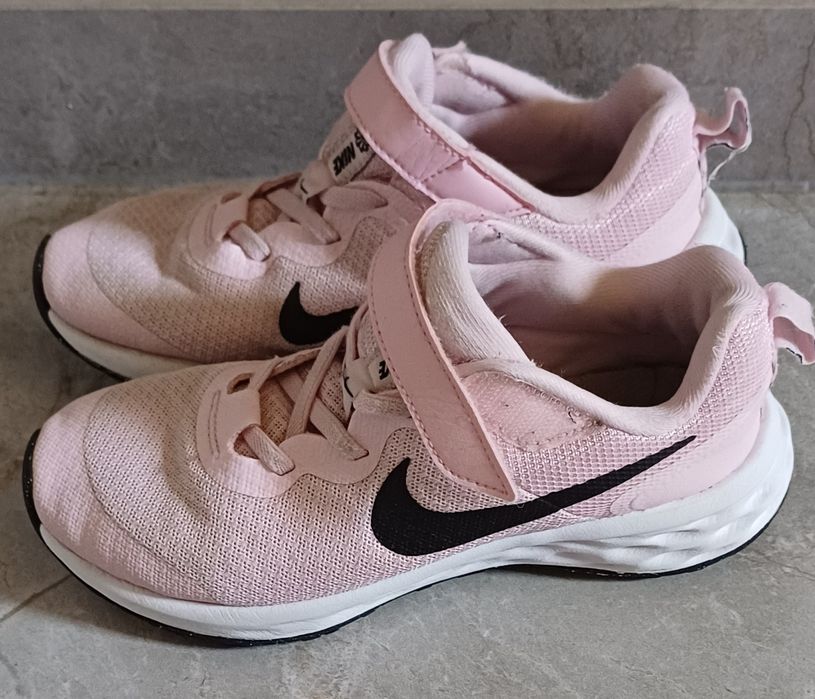 Buty  Nike r. 33