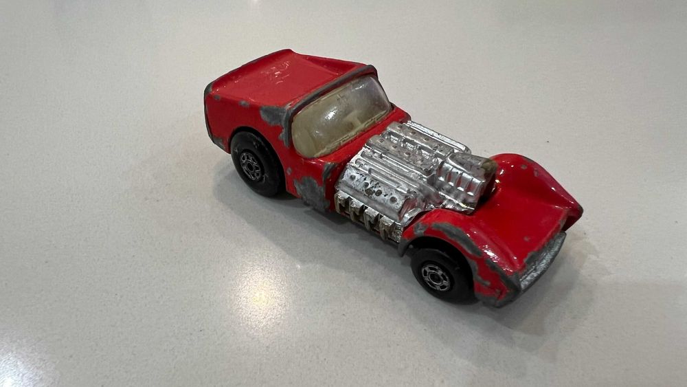 miniatura automovel vintage Road Dragster Superfast 
Matchbox