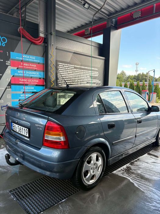 Opel Astra 1.6 benzyna