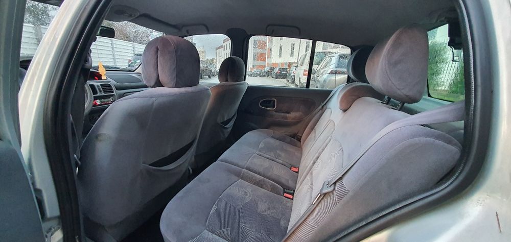 Renault Clio 1.2 Ano 2000