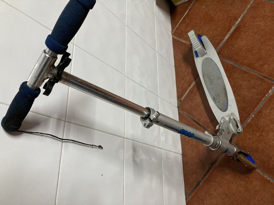 Trotinete em bom estado
