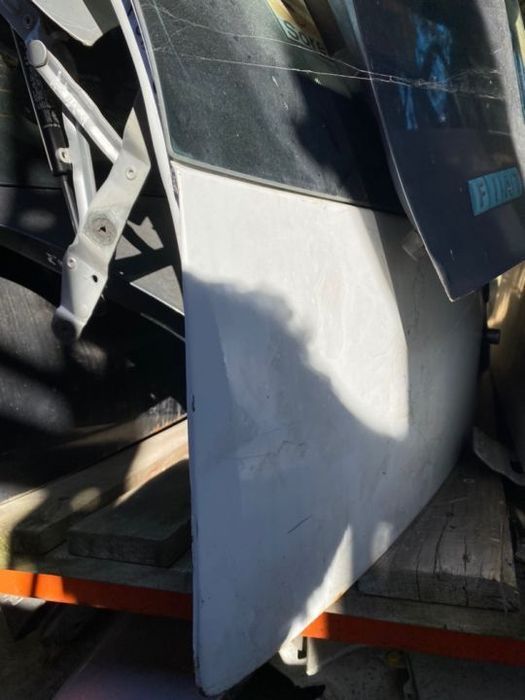 Tampa mala Opel Corsa C branca completa bom estado
