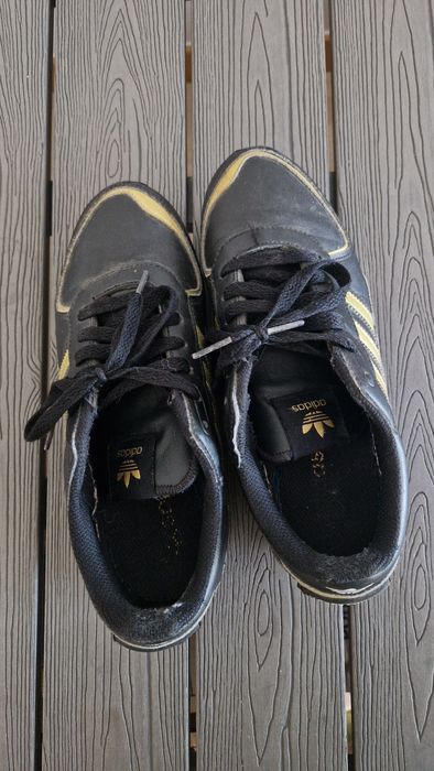Tenis Adidas LA Trainer II, tamanho 40