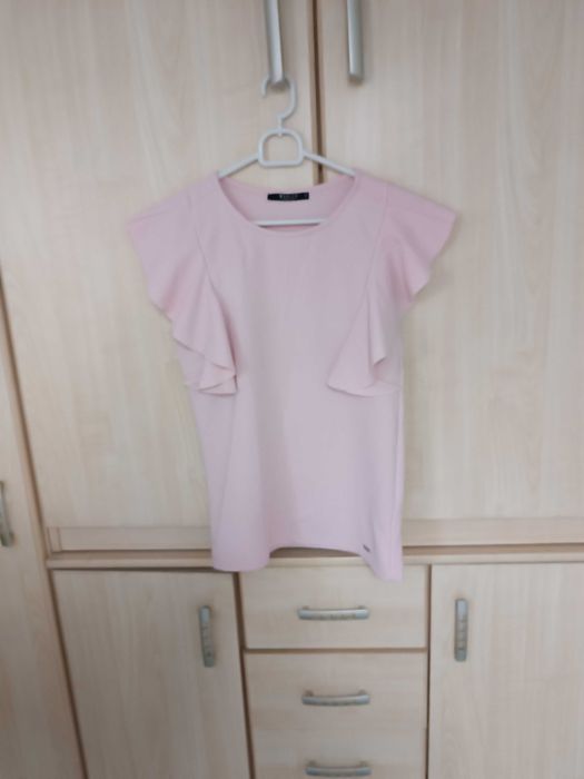 Bluzka z falbankami mohito M