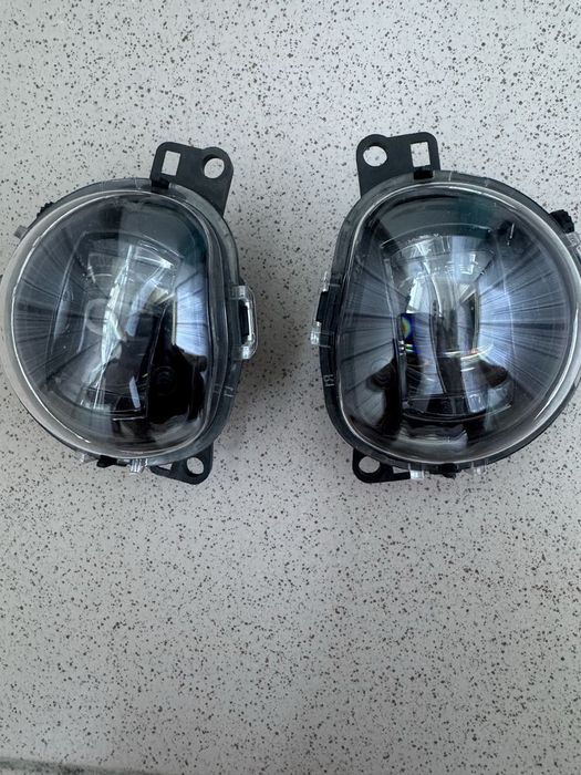 VOLVO XC40 Противотуманная фара левая 2018 2020 2021 2022 вольво