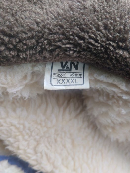 Продам куртку на овчине