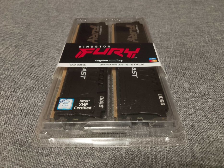 Kingston FURY 32GB (2x16GB) 6000MHz CL30 Beast Black XMP