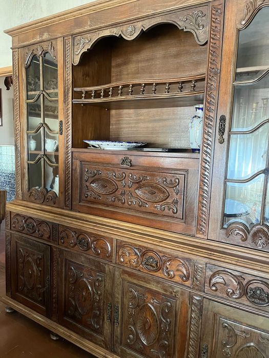 Móvel de sala em madeira