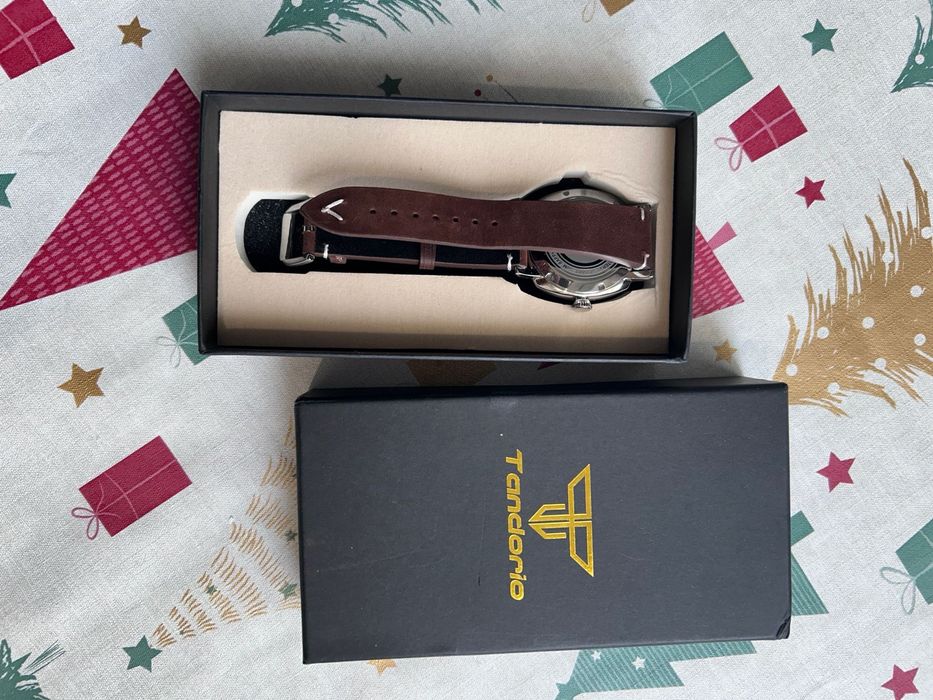 Relógio Automático (NH35) – Safira – 200m – Excelente Estado