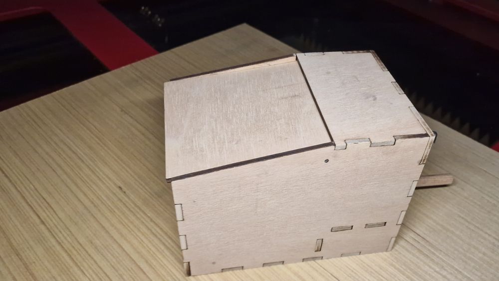 Ninhos de qualidade para diamante gold