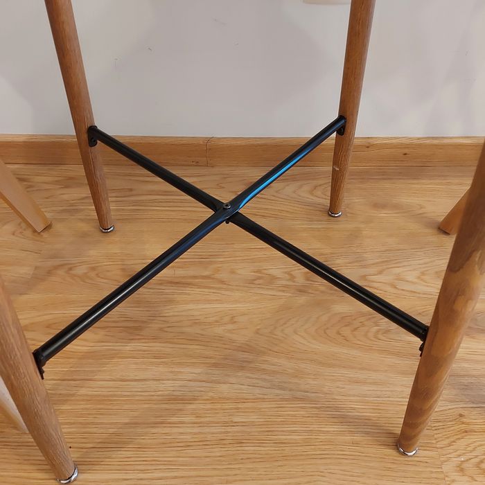 Conjunto mesa e cadeiras altas/bar, da sklum