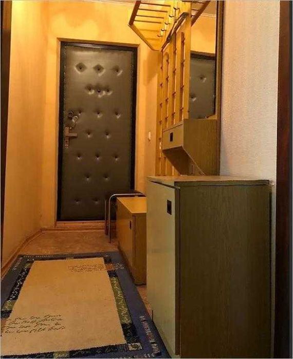 Продам 2х кім квартиру , в хорошому стані.