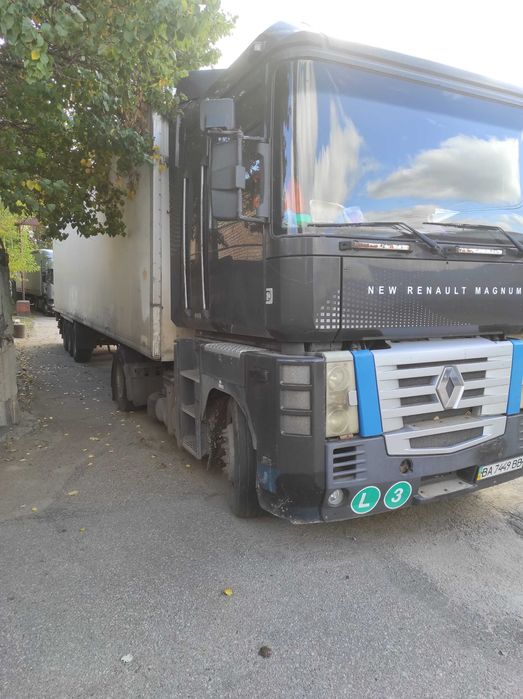 Продаж Рено Магнум DXI 480