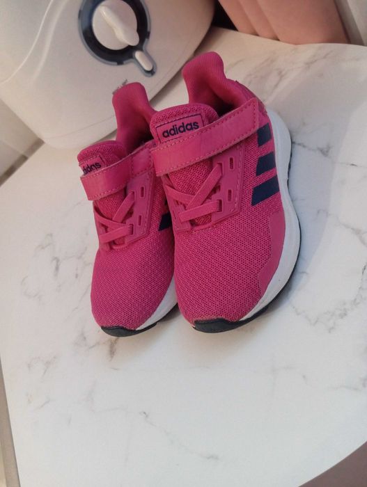 Adidas оригінал красовки