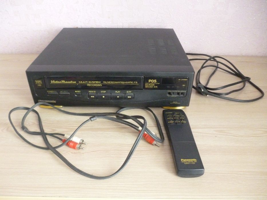 Видеомагнитофон Panasonic NV-P05R