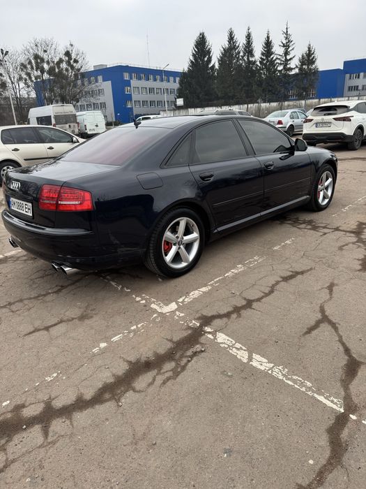 Ауді А8 рест ……..