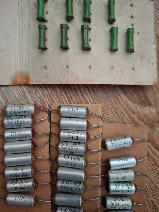 Диоды Варикапы, Д901Е,д7ж,Д226Б,БМ-2,Д223Б,Д814Б,МЛТ-1 и т.д.