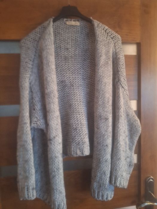 Sweter damski rozm.L akryl,viskoza stan bardzo dobry.