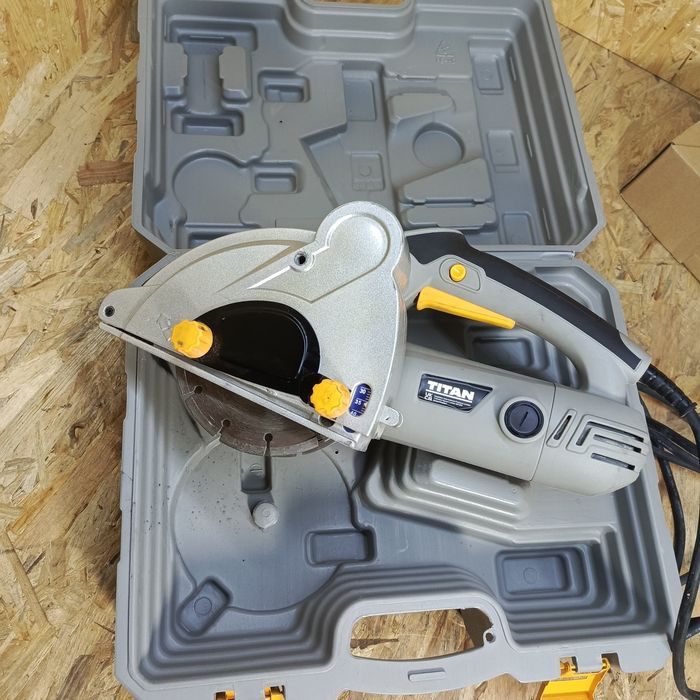 Bruzdownica titan 1700w