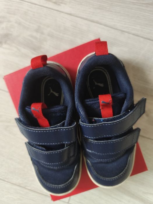 Кросівки на липучці Puma 26 р
