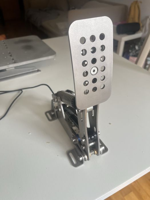 Pedaiis simracing Heusinkveld Ultimate Plus (com base incluida