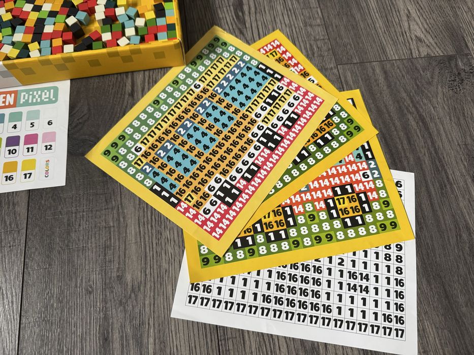 Деревʼяна мозаїка Wooden Pixel Cubika піксель (Машини)