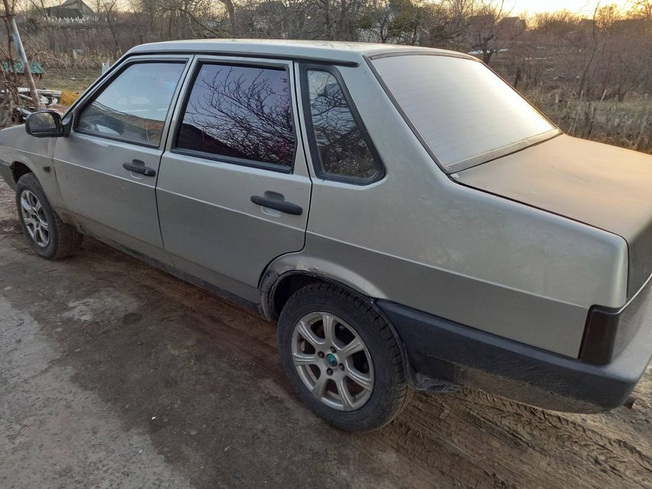 ВАЗ 21099 газ бенз