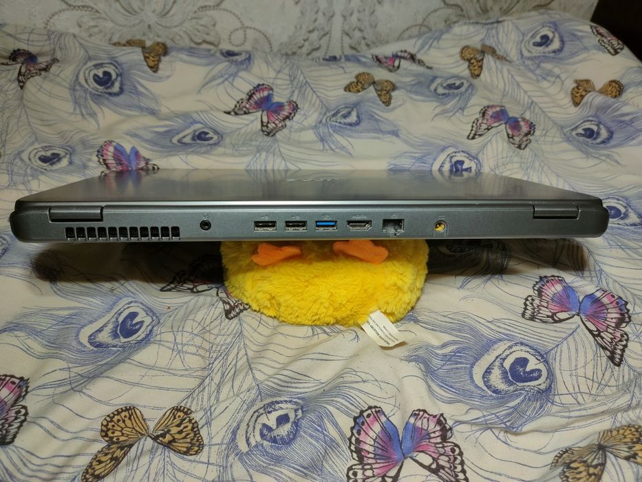 Ноутбук Acer Aspire m5 АКБ 100%. SSD 128gb. 6gb ОЗУ