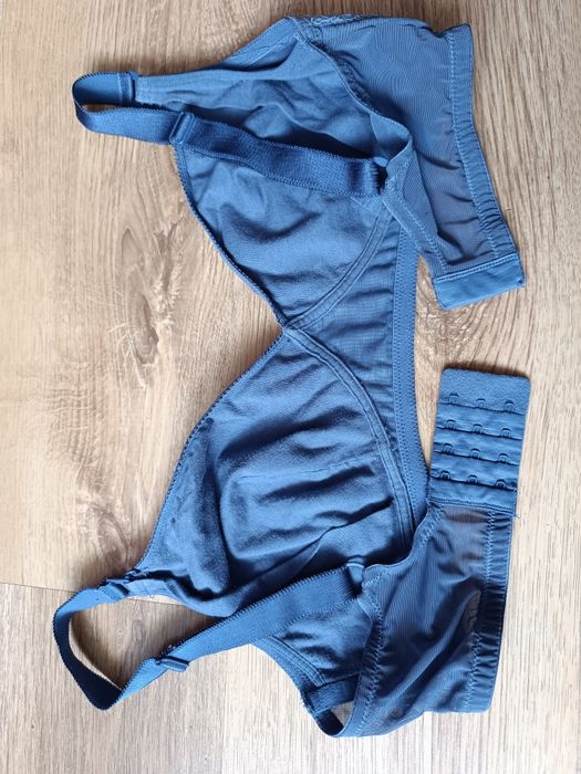 H&M biustonosz do karmienia piersią 85D