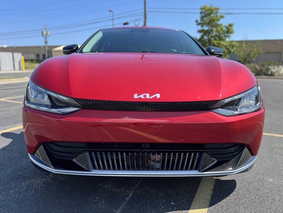 Kia EV6      2022