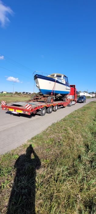 Usługi transportowe  maszyn domków Holenerskich itp