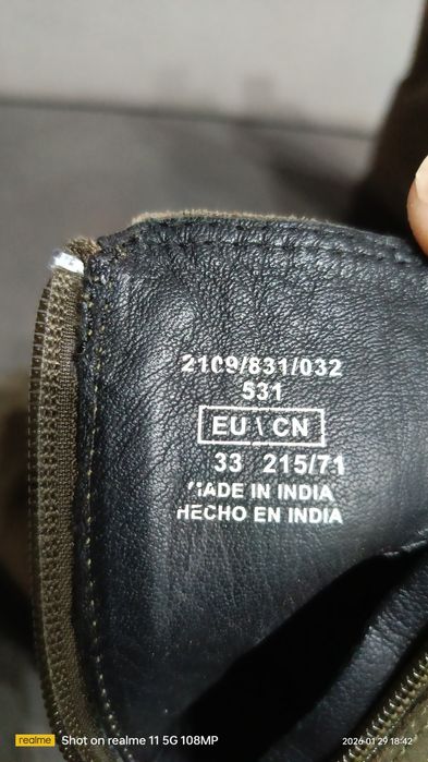 Botki dla dziewczynki firmy Zara.