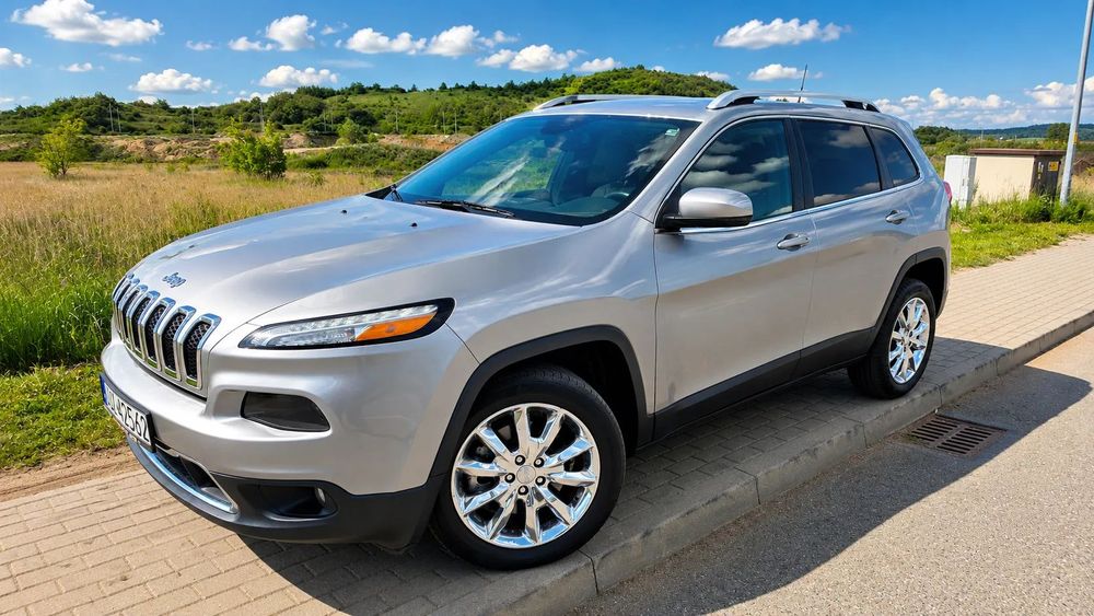 Jeep Cherokee 2.4 177KM LIMITED Skóra LED Navi Kamera