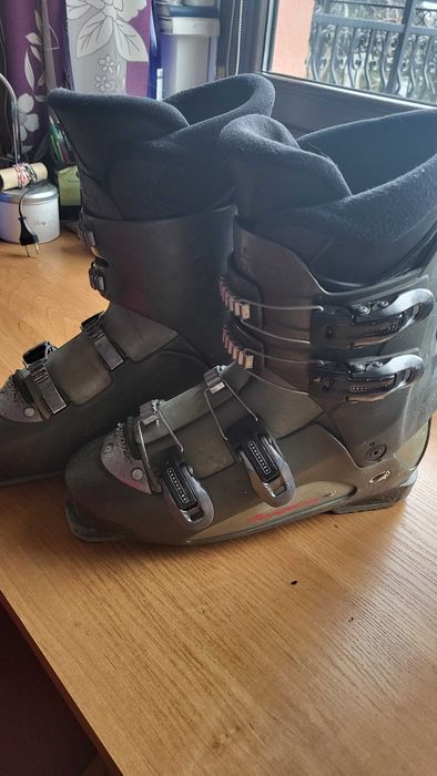 Buty narciarskie