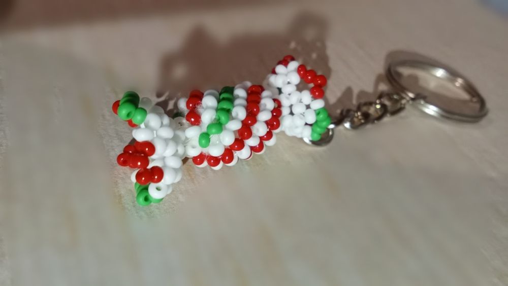 Брелок ручної роботи