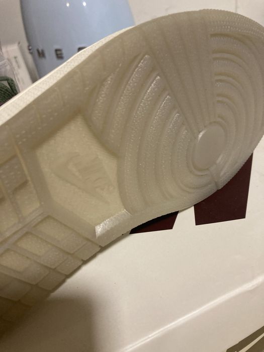 Air Jordan 1 Low OG Year of the Rabbit.