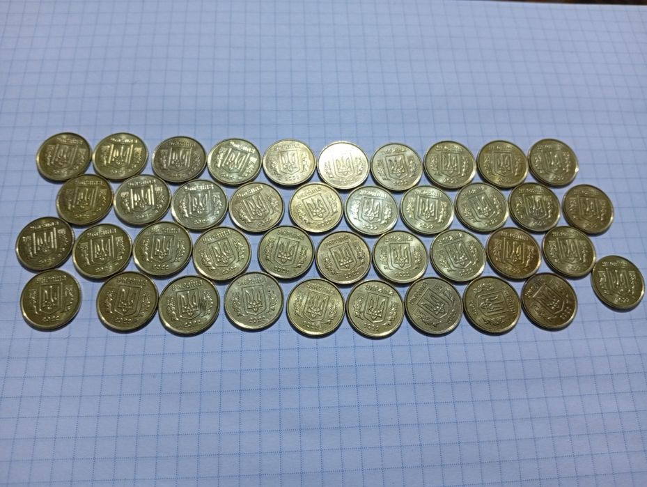 Украинские монеты, номиналом 10коп.