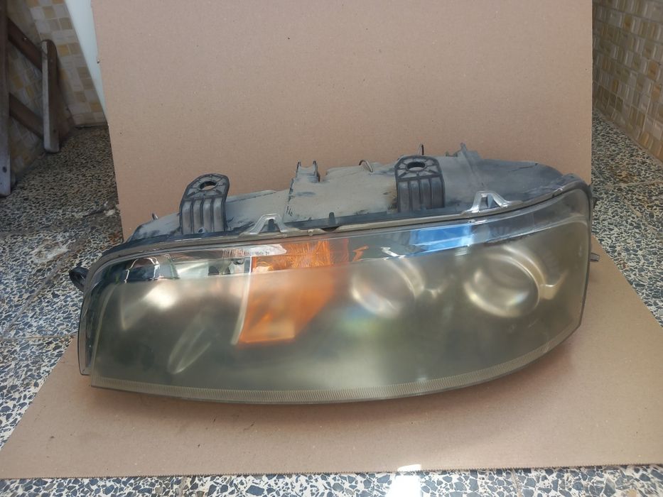 Faróis fiat punto 2001 modelo 188