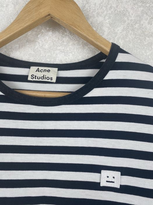 Чоловіча футболка Acne Studios в гарноум стані, оригінал L-XL