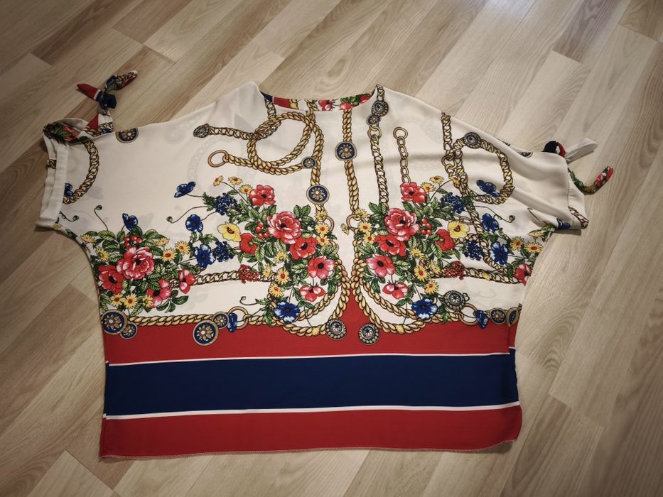 Bluzka  nietoperek 48
