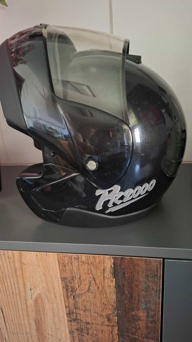 Capacete AIroh Modelar